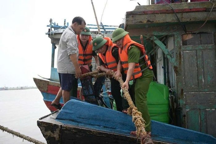 Ninh Bình cấm biển từ trước 14h ngày 3/7 nhằm chủ động ứng phó với bão số 1 và mưa lũ sau bão. Ảnh: NT