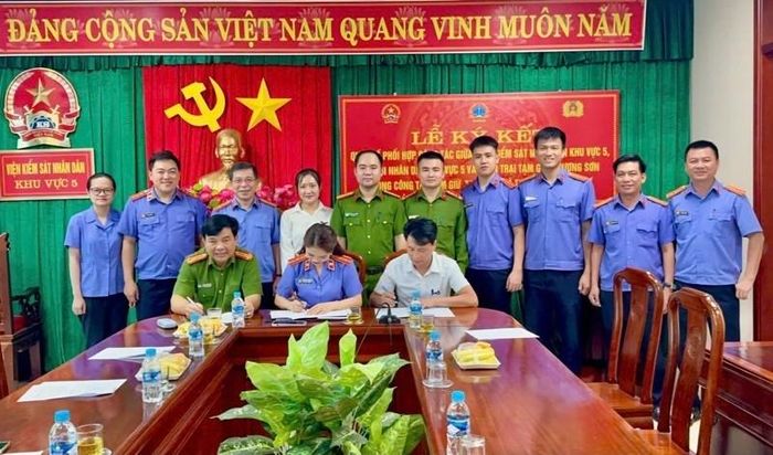 VKSND khu vực 5, tỉnh Hà Tĩnh tổ chức Lễ ký kết Quy chế phối hợp trong công tác tạm giữ, tạm giam và thi hành án hình sự với TAND khu vực 5 và Phân trại tạm giam Hương Sơn. (Ảnh minh họa)