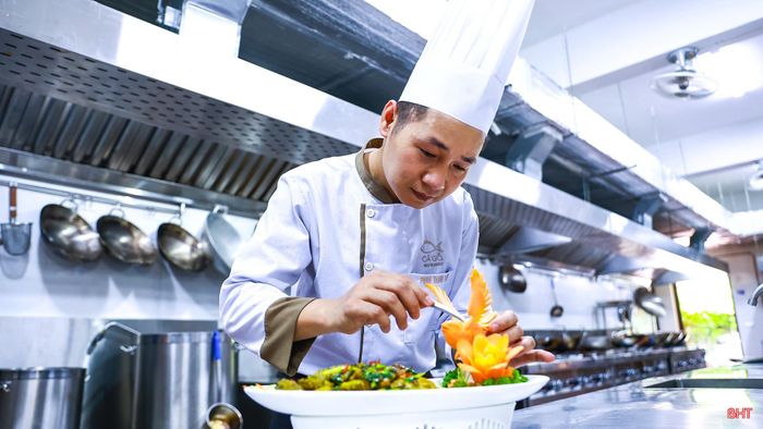 Sau mỗi ca làm, điều tôi mong nhất là được trở về bên gia đình nhỏ của mình. Vợ và ba con luôn là điểm tựa để tôi yên tâm theo đuổi nghề.