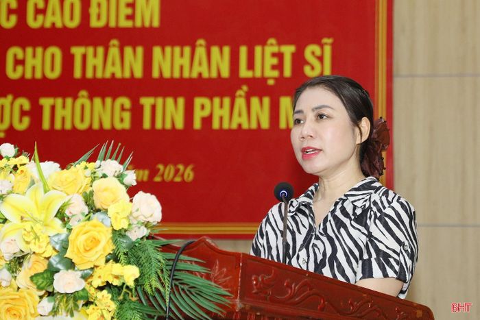  Phát biểu tại lễ khai mạc, Phó Chủ tịch UBND phường Thành Sen Trần Thị Thủy Nga nhấn mạnh: "Việc thu nhận mẫu sinh phẩm ADN của thân nhân liệt sĩ là nhiệm vụ có ý nghĩa đặc biệt quan trọng, góp phần đẩy nhanh công tác xác định danh tính hài cốt liệt sĩ còn thiếu thông tin, đáp ứng nguyện vọng của thân nhân và thực hiện hiệu quả "Chiến dịch 500 ngày đêm". Đề nghị các lực lượng phối hợp chặt chẽ, thực hiện đúng quy trình, quy định, bảo đảm việc thu nhận mẫu diễn ra khoa học, chính xác, an toàn và tạo điều kiện thuận lợi nhất cho người dân". 