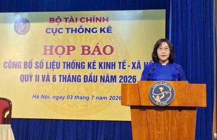 Cục trưởng Nguyễn Thị Hương cung cấp cái nhìn chi tiết về kết quả đạt được trong nửa đầu năm. (Ảnh: Cục Thống kê)