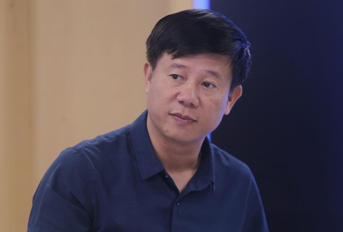 Cục trưởng Phạm Đức Luận phát biểu tại cuộc họp.