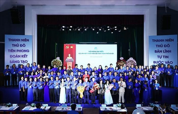Ra mắt Ủy ban Hội LHTN thành phố Hà Nội khóa 8, nhiệm kỳ 2024 - 2029. Ảnh: Minh Đức/TTXVN