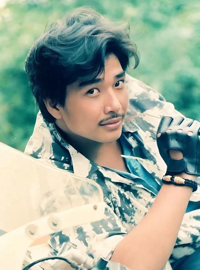 Thập niên 1990, Lê Tuấn Anh là "nam thần màn ảnh" làm tan chảy trái tim của nhiều cô gái.