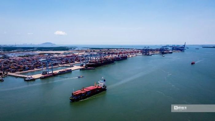 6 tháng đầu năm nay, tổng kim ngạch xuất, nhập khẩu hàng hóa đạt 549,69 tỷ USD, tăng 27,1% so với cùng kỳ năm trước (Ảnh: PT).