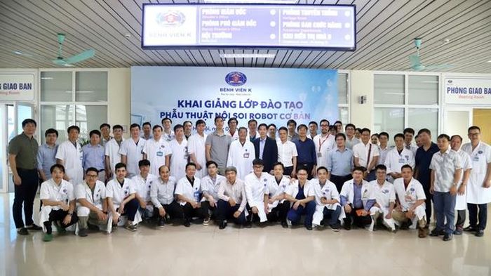 Khóa đào tạo quy tụ đội ngũ chuyên gia đầu ngành trong lĩnh vực ngoại khoa ung thư trong và ngoài nước.