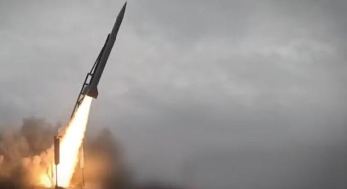Vụ phóng tên lửa đạn đạo FP-7 của Ukraine. Ảnh: MW.