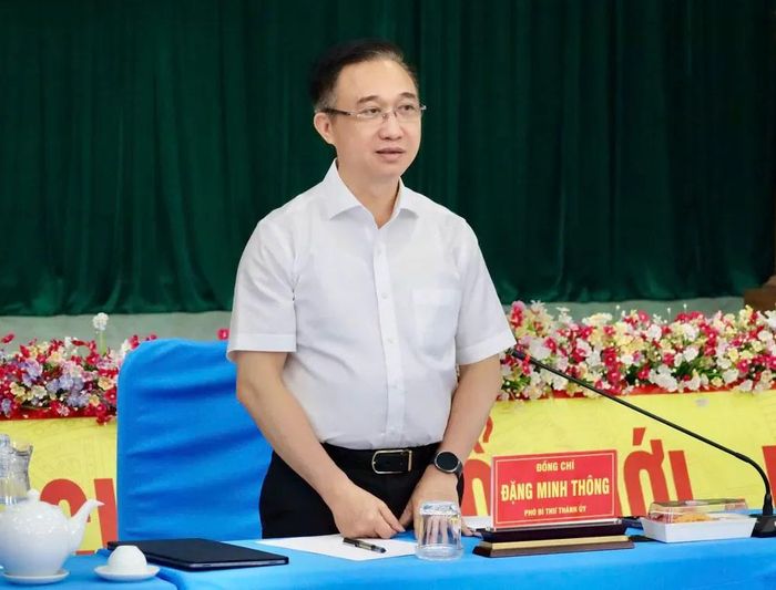 Đồng chí Đặng Minh Thông phát biểu kết luận tại buổi làm việc