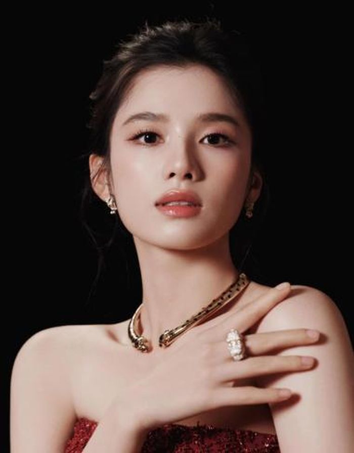 Nhan sắc xinh đẹp của Trương Tịnh Nghi. Ảnh: Reddit