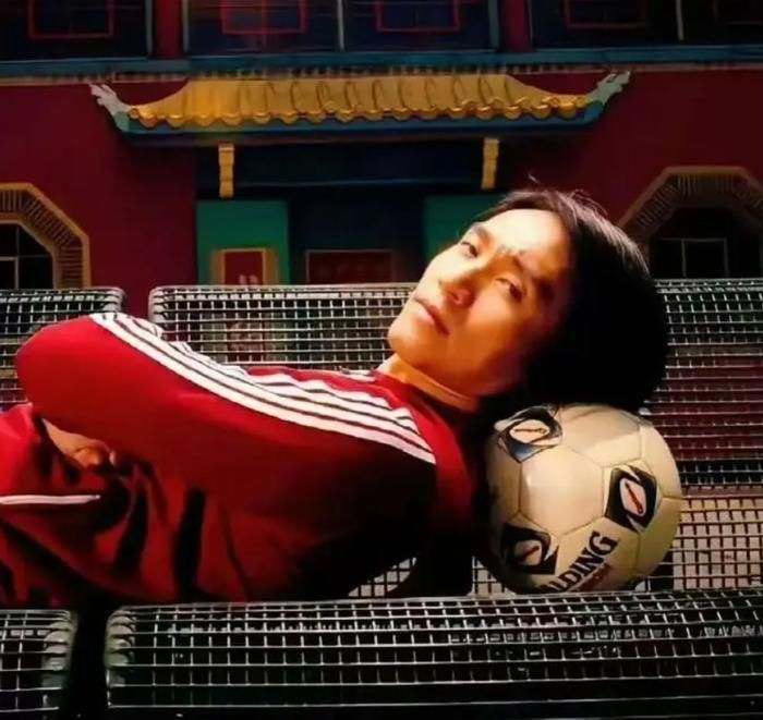 Giữa thị trường điện ảnh cạnh tranh khốc liệt, Kungfu nữ túc được xem là phép thử quan trọng cho màn tái xuất của "vua hài" Hong Kong. Ảnh: Sohu.