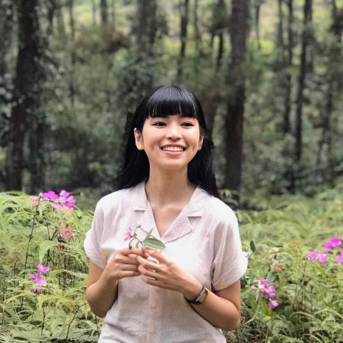 Đỗ Khánh Vân với tạo hình nhân vật Trà Long trong phim Mắt Biếc, ra mắt năm 2019.
