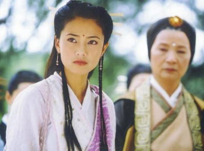 Chu Chỉ Nhước là học sư tieu biểu trong Phái Nga Mi.