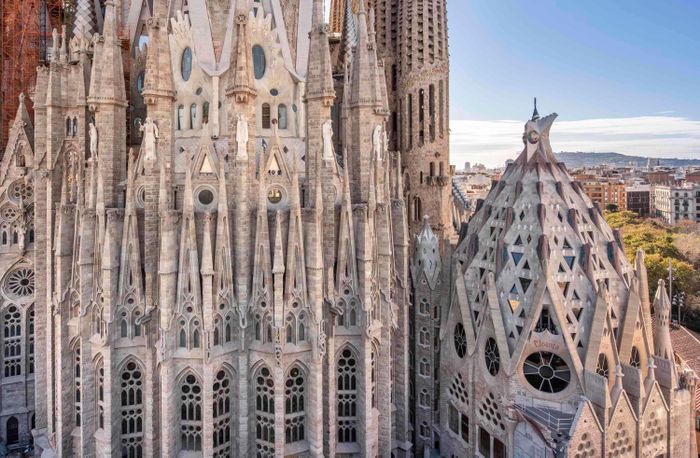 Bên ngoài Vương cung thánh đường Sagrada Família. Ảnh: SagradaFamillia.org