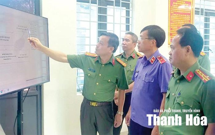 Lãnh đạo Công an tỉnh chỉ đạo triệt phá chuyên án mua bán trái phép thông tin tài khoản ngân hàng và sử dụng công cụ công nghệ cao nhằm trục lợi.