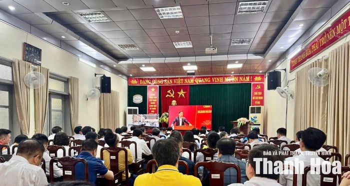 Quang cảnh hội nghị tại điểm cầu Thanh Hóa.