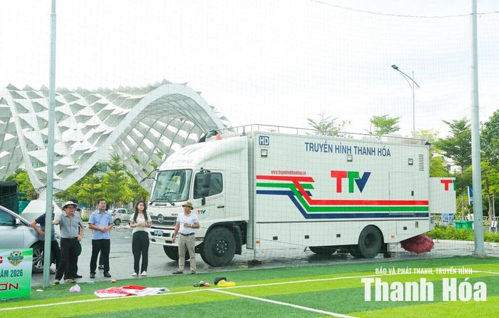Các bộ phận chuyên môn thống nhất phương án tổ chức thi đấu theo hướng khoa học, hợp lý, bảo đảm tiến độ nhưng vẫn tạo điều kiện thuận lợi cho các đội bóng tham gia. Công tác phối hợp giữa Ban Tổ chức với các đơn vị liên quan, địa phương có đội bóng tham dự tiếp tục được triển khai chặt chẽ.