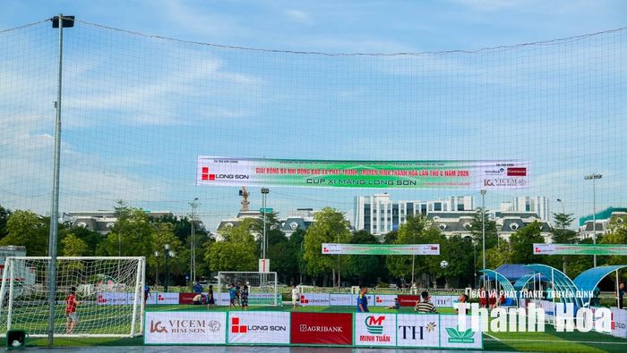 Theo kế hoạch, lễ khai mạc diễn ra vào 15h ngày 4/7. Trước đó trong buổi sáng sẽ bắt đầu những trận đấu đầu tiên của lứa tuổi U8.