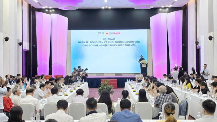 Quang cảnh hội thảo. Ảnh: TRỌNG HUY