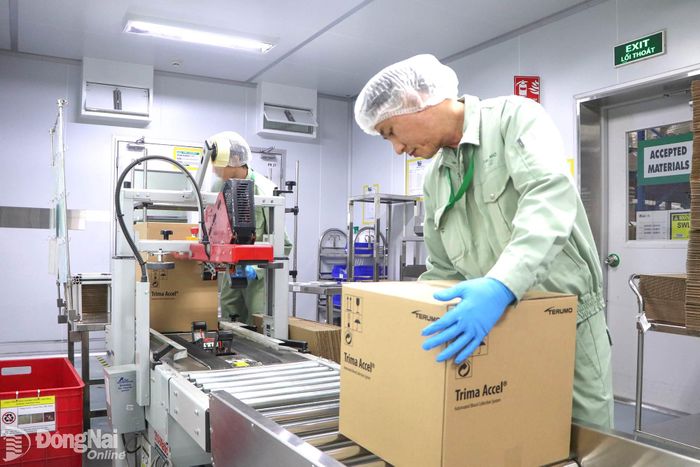 Sản xuất ứng dụng công nghệ cao tại nhà máy của doanh nghiệp Nhật Bản.