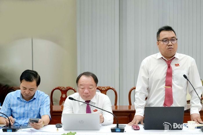 Các đại biểu tham gia thảo luận. Ảnh: Phương Hằng