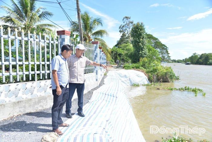 Hiện trường vụ sạt lở đường Thiên Hộ Dương tại xã Mỹ Thọ.