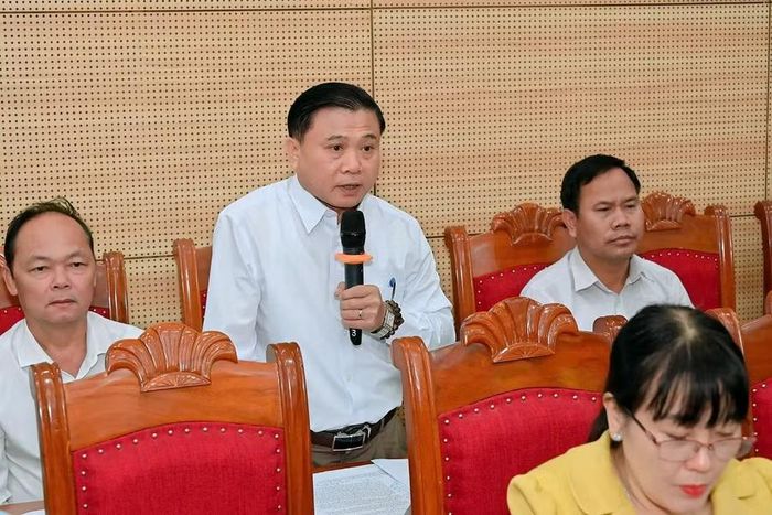  Ông Nguyễn Minh Tứ - Bí thư Đảng ủy xã Ia Le phát biểu tại hội nghị. Ảnh: Đức Thụy 