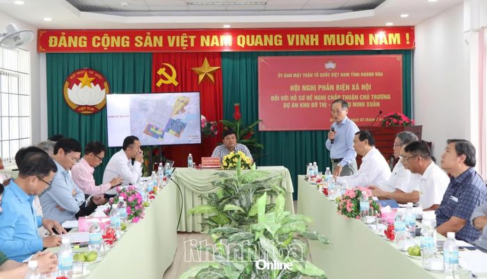 Quang cảnh hội nghị.