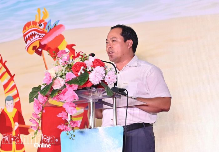 Ông Phan Đức Cường - Giám đốc Trung tâm Dịch vụ Thi đấu thể thao phát biểu khai mạc.