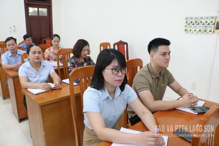 Các đại biểu dự hội nghị tại điểm cầu tỉnh Lạng Sơn