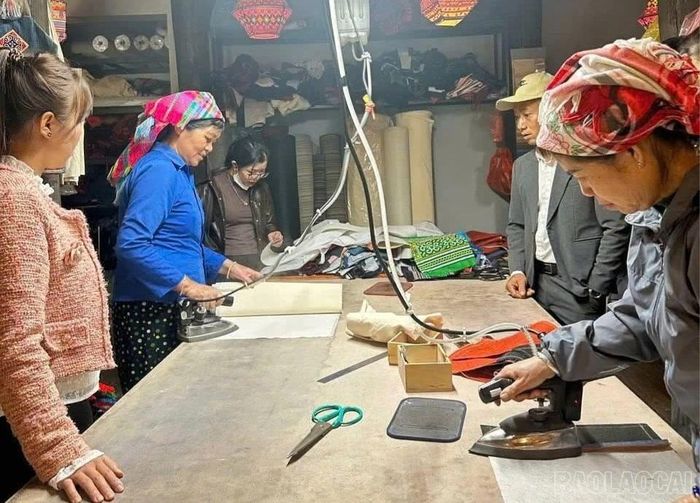 Hội Liên hiệp Phụ nữ tỉnh Lào Cai xác định nâng cao quyền năng kinh tế cho phụ nữ là một trong những mục tiêu trọng tâm trong nhiệm kỳ 2025 - 2030.
