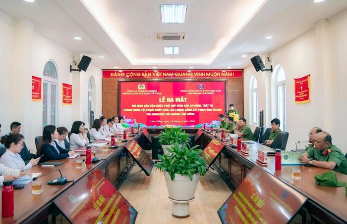 Quang cảnh lễ ra mắt mô hình Dân vận khéo trong công tác bảo đảm an ninh, trật tự - Ảnh Lê Tiến