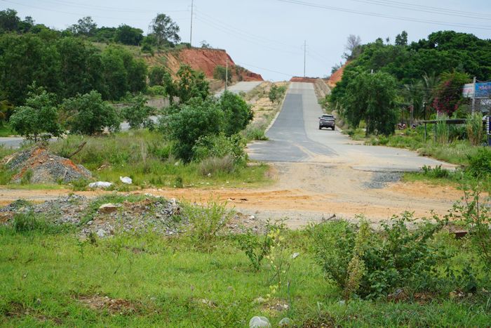 Hiện trạng tuyến ĐT719B - đoạn còn vướng mặt bằng