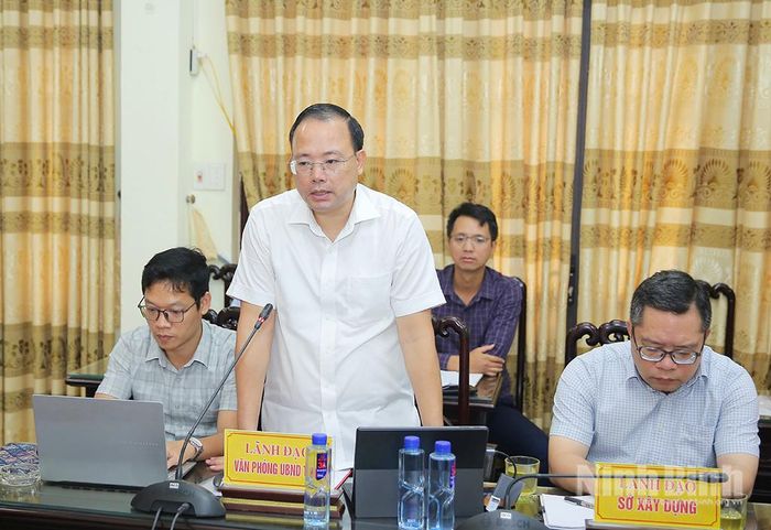 Đại diện Văn phòng UBND tỉnh phát biểu tại hội nghị.