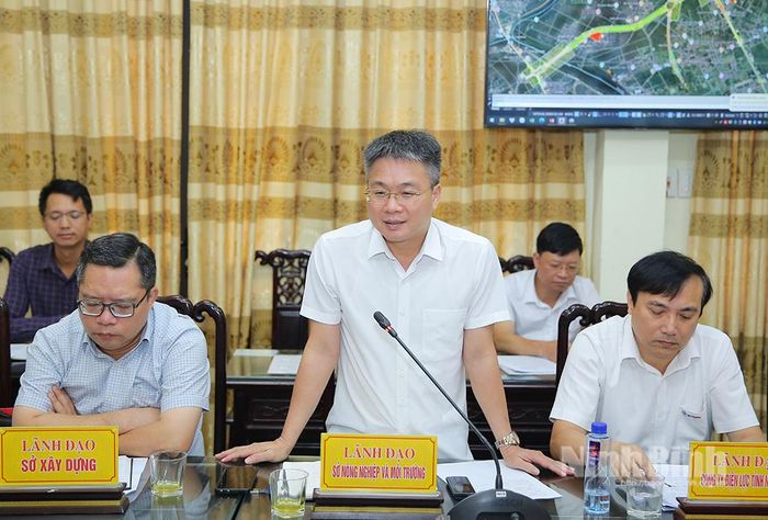 Đại diện Sở Nông nghiệp và Môi trường phát biểu tại hội nghị.