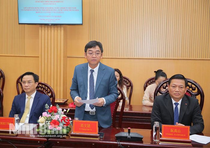 Lãnh đạo Sở Xây dựng phát biểu tại Lễ ký kết.