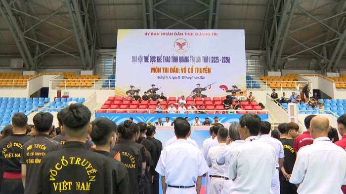 Quang cảnh cảnh lễ khai mạc - Ảnh: Q.N
