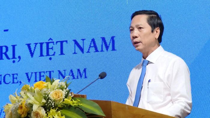 Đồng chí Hoàng Nam, Ủy viên Ban Thường vụ Tỉnh ủy, Phó Chủ tịch Thường trực UBND tỉnh phát biểu tại chương trình - Ảnh: H.T