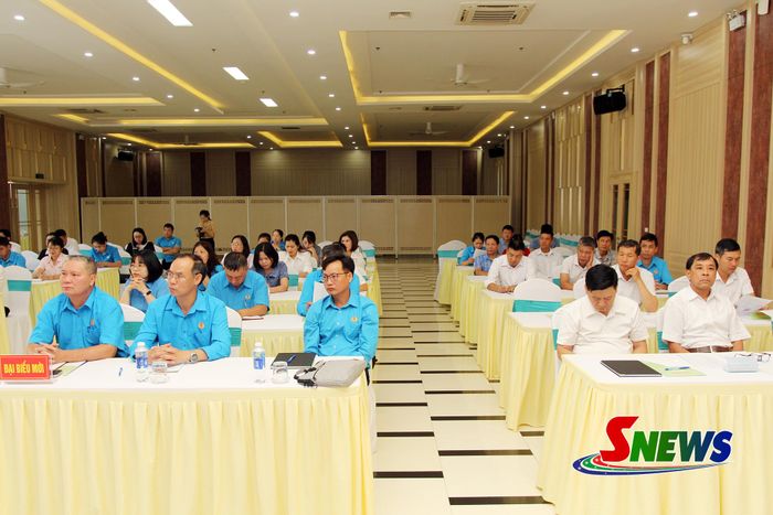 Các học viên tham gia lớp tập huấn