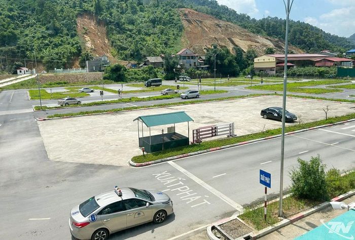 Việc chuyển giao nhiệm vụ sát hạch, cấp GPLX từ ngành Giao thông vận tải sang ngành Công an không làm gián đoạn việc giải quyết thủ tục hành chính.