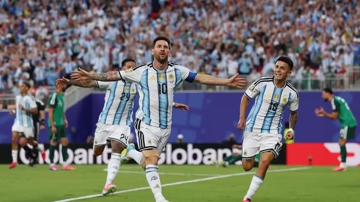Messi (số 10) đang thi đấu thăng hoa tại World Cup 2026. Ảnh: Nhandan.vn