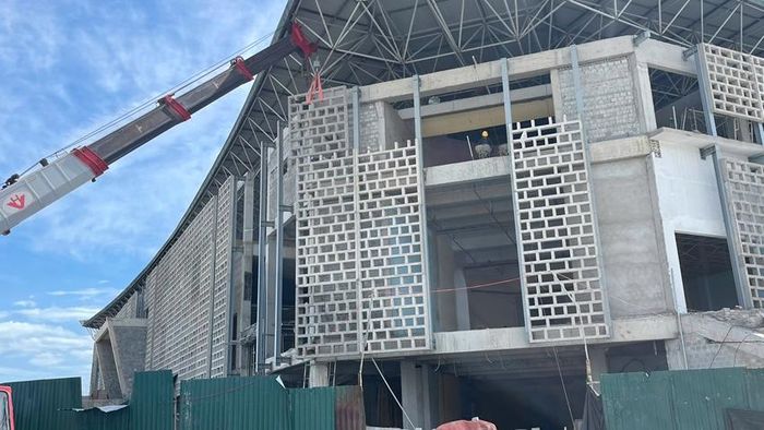  Gói thầu xây lắp số 11 bao gồm xây dựng và thiết bị hạng mục cải tạo nhà thi đấu bị chậm tiến độ rất "sâu"