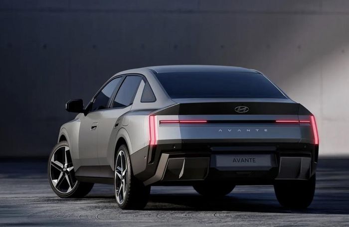 Đuôi xe Hyundai Elantra mới