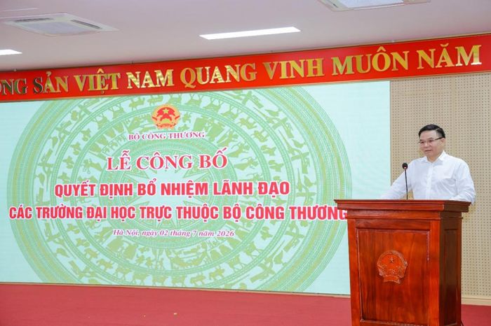 Bộ trưởng Lê Mạnh Hùng phát biểu chỉ đạo tại buổi lễ