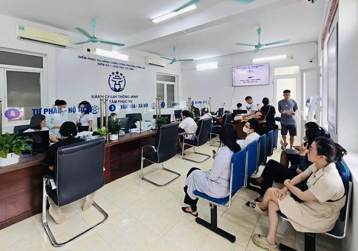 Điểm phục vụ hành chính công khu vực Tứ Liên, phường Hồng Hà.