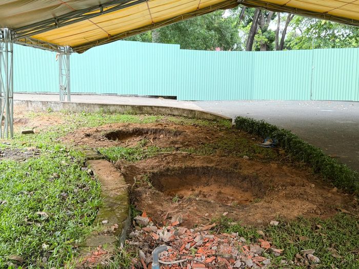 Khu vực nghi có rãnh mộ tập thể tại Công viên Văn hóa Lê Thị Riêng được chuẩn bị cho công tác thăm dò thực địa.
