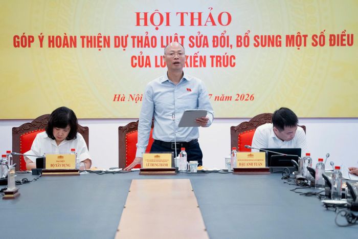 ĐBQH hoạt động chuyên trách tại Ủy ban Khoa học, Công nghệ và Môi trường Lê Trung Thành phát biểu