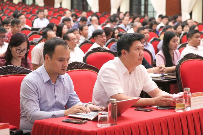 Các đại biểu dự Hội nghị