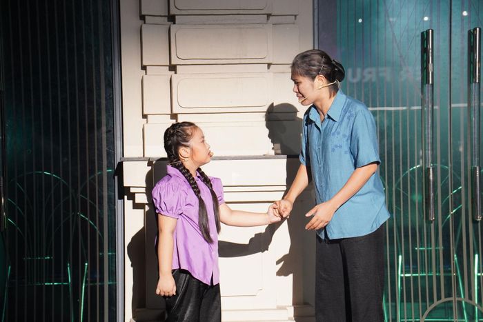 Tám mươi năm trước, trong những ngày đầu của nước Việt Nam Dân chủ Cộng hòa non trẻ, chính quyền cách mạng phải đối mặt với muôn vàn khó khăn, thử thách. Các thế lực phản động trong và ngoài nước cấu kết, ráo riết tiến hành các hoạt động gián điệp, phá hoại, bạo loạn với âm mưu lật đổ chính quyền cách mạng.