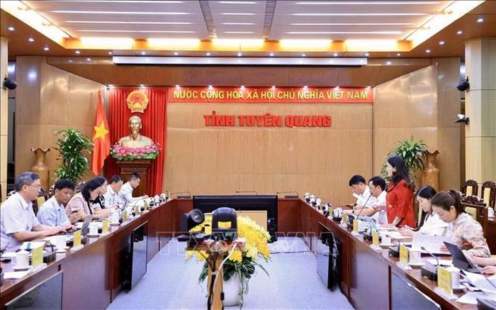 Quang cảnh buổi làm việc. Ảnh: Hoàng Hải - TTXVN