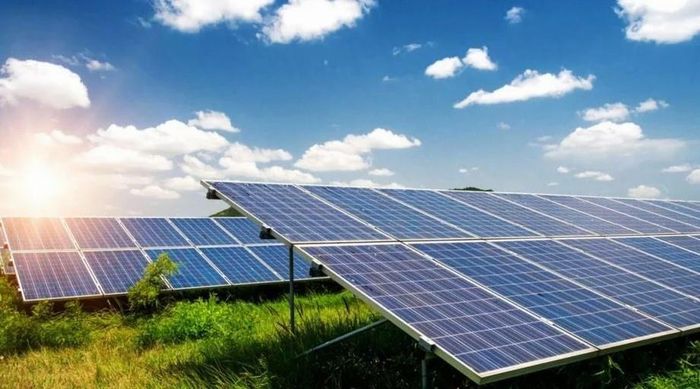 Nghị định 243 đã tháo gỡ các rào cản về cơ chế, tạo niềm tin cho doanh nghiệp và người dân đầu tư vào năng lượng sạch.